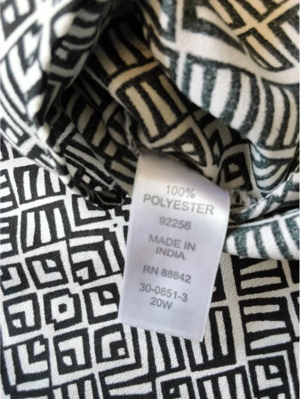 Roaman's Sleeveless Black White Geometric Flowy Blouse 20W
